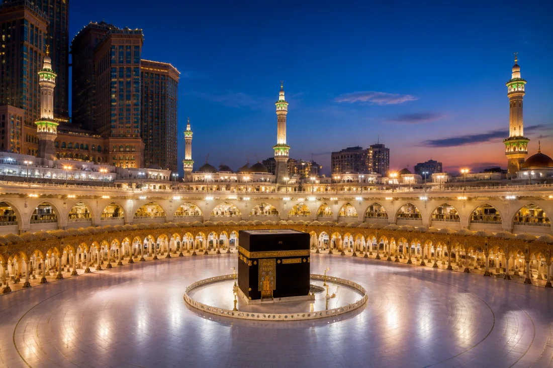 Royal Holy Umrah & Ziyarah Package